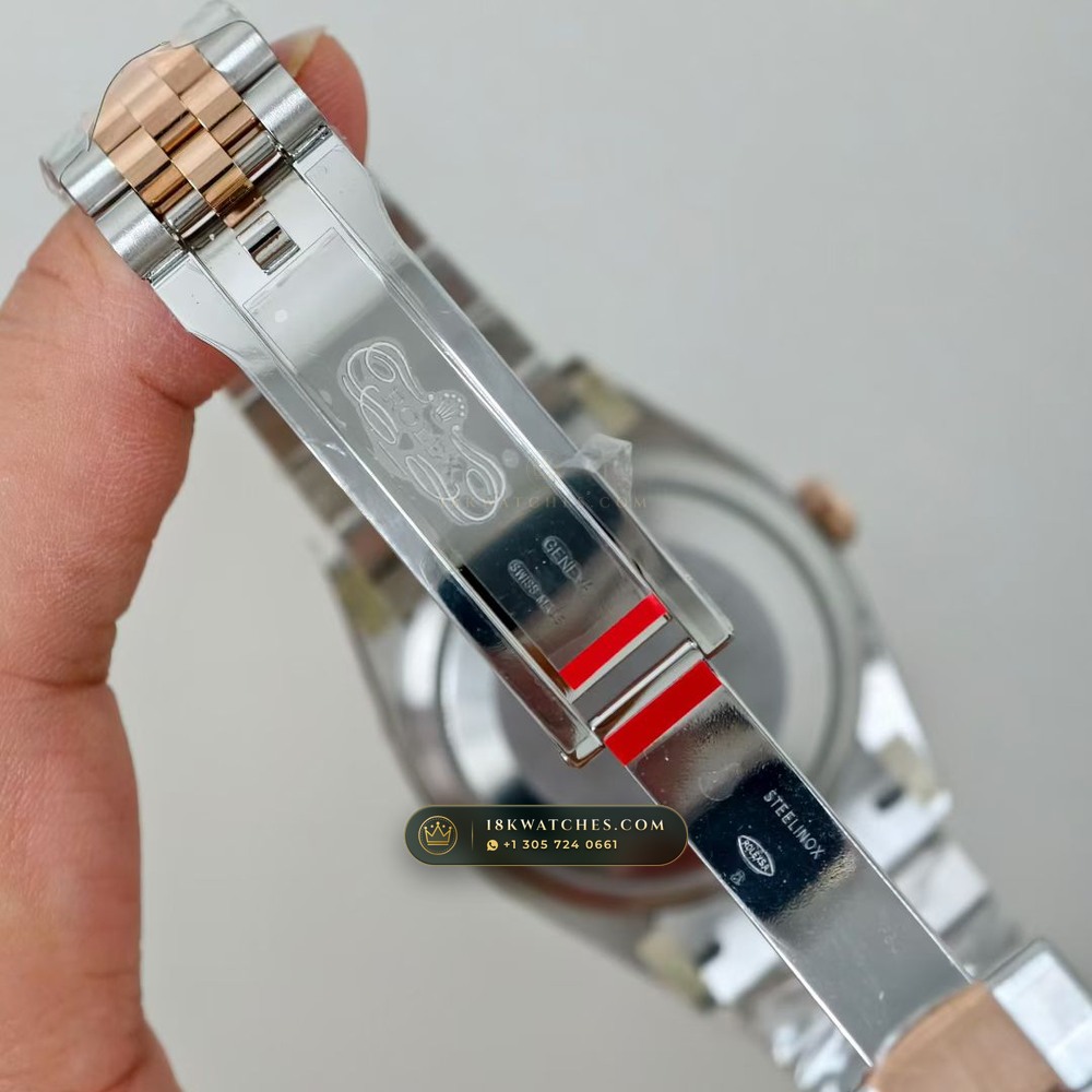 Rolex Datejust 36 Wimbledon Slate Roman Dial Ref. 126231 — Studio Gallery Plate VII in 18K Gold & 904L Oystersteel Rolesor (130.1g Verified Mass, Rolex Manufacture Cal. 3235 - 70h Power Reserve)