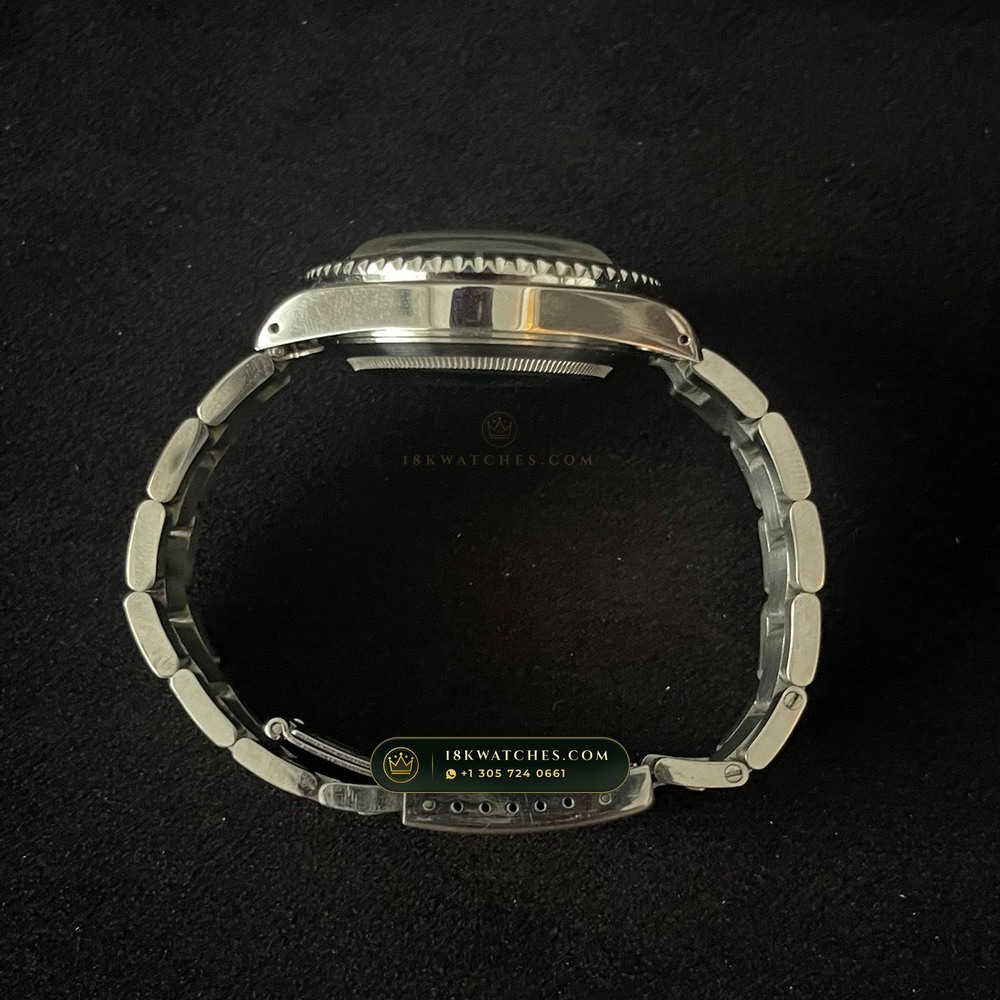 Rolex Submariner Date Ref. 1680 — Studio Gallery Plate IV in 904L Stainless Steel Custom Architecture (115.2g Verified Mass, Rolex Manufacture Cal. 3135)