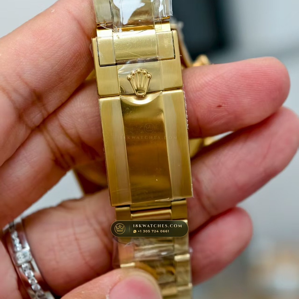 Rolex Cosmograph Daytona John Mayer Emerald Dial 18K Yellow Gold Geneva Atelier Spec Ref. 116508 — Studio Gallery Plate VIII in 18K Yellow Gold Au750 (216.7g Verified Mass, Rolex Manufacture Cal. 4130 - 72h Power Reserve)