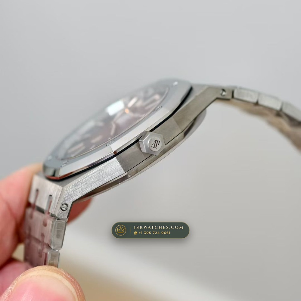 Audemars Piguet Royal Oak Jumbo Extra-Thin 39mm Ref. 16202IP — Studio Gallery Plate V in Grade 5 Titanium Monobloc (94.4g Verified Mass, Audemars Piguet Cal. 7121)
