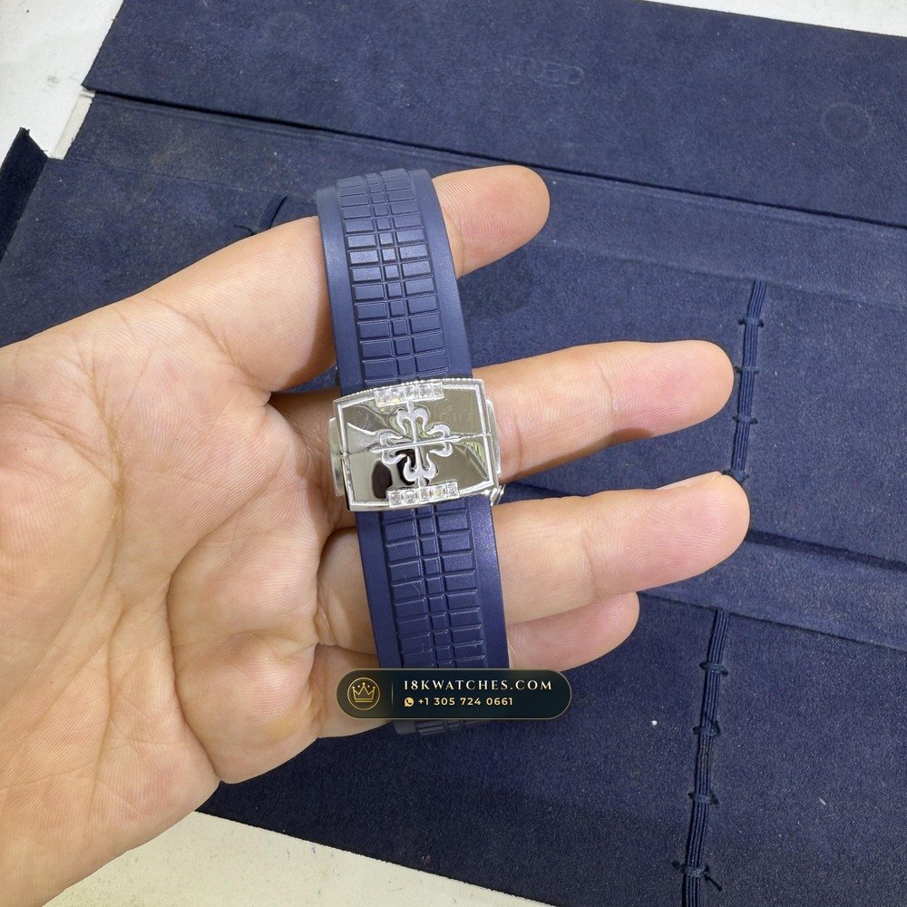 Patek Philippe Aquanaut Luce Haute Joaillerie Baguette Emerald Bezel 18K White Gold Geneva Atelier Spec Ref. 5268/461G-001 — Studio Gallery Plate VIII in 18K White Gold Au750 (114.6g Verified Mass, Patek Philippe Cal. 26-330 S C - 21K Gold Rotor)