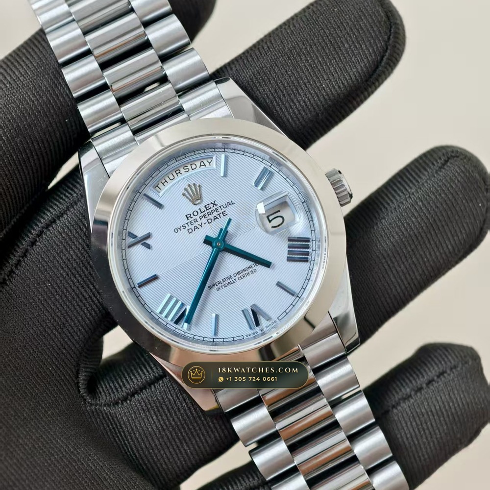 Rolex Day-Date 40 950 Platinum Ref. 228206 — Studio Gallery Plate III in 950 Platinum Pt950 (280.4g Verified Mass, Rolex Manufacture Cal. 3255 - 70h Power Reserve)