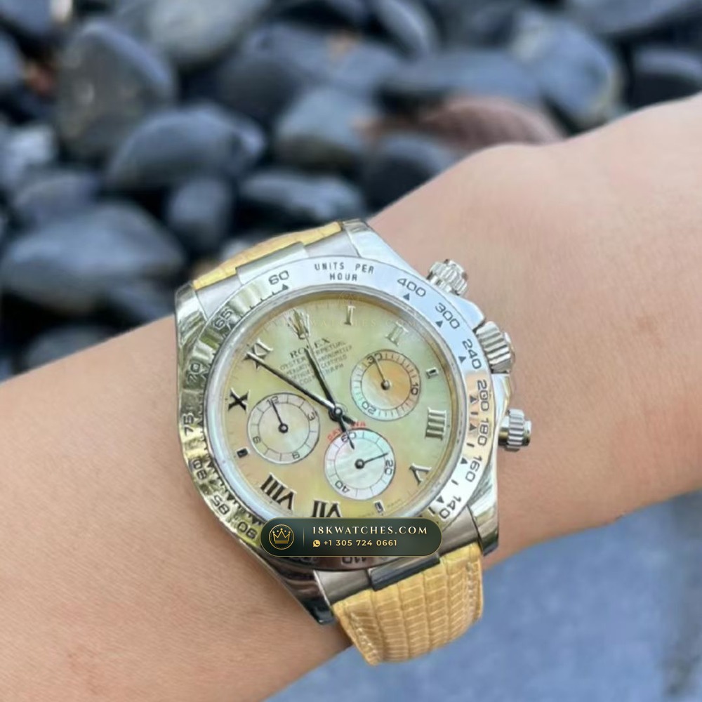 Rolex Cosmograph Daytona Beach Yellow Mother-of-Pearl Collector Edition 18K Yellow Gold Ref. 116518 — Studio Gallery Plate IX in 18K Yellow Gold Au750 (138.9g Verified Mass, Rolex Manufacture Cal. 4130 - 72h Power Reserve)