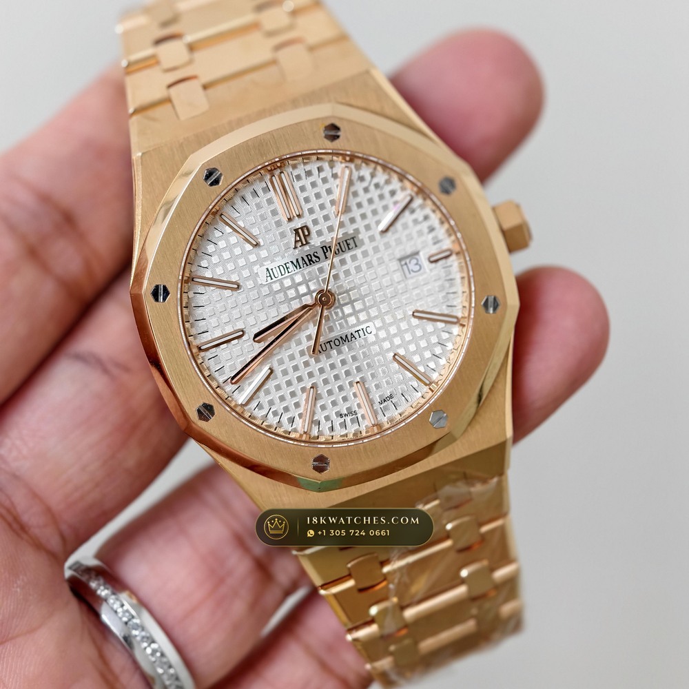 Audemars Piguet Royal Oak Selfwinding 41mm 18K Rose Gold Ref. 15400OR — Studio Gallery Plate II in 18K Rose Gold Au750 (223.7g Verified Mass, Audemars Piguet Cal. 3120 - 22K Gold Rotor)