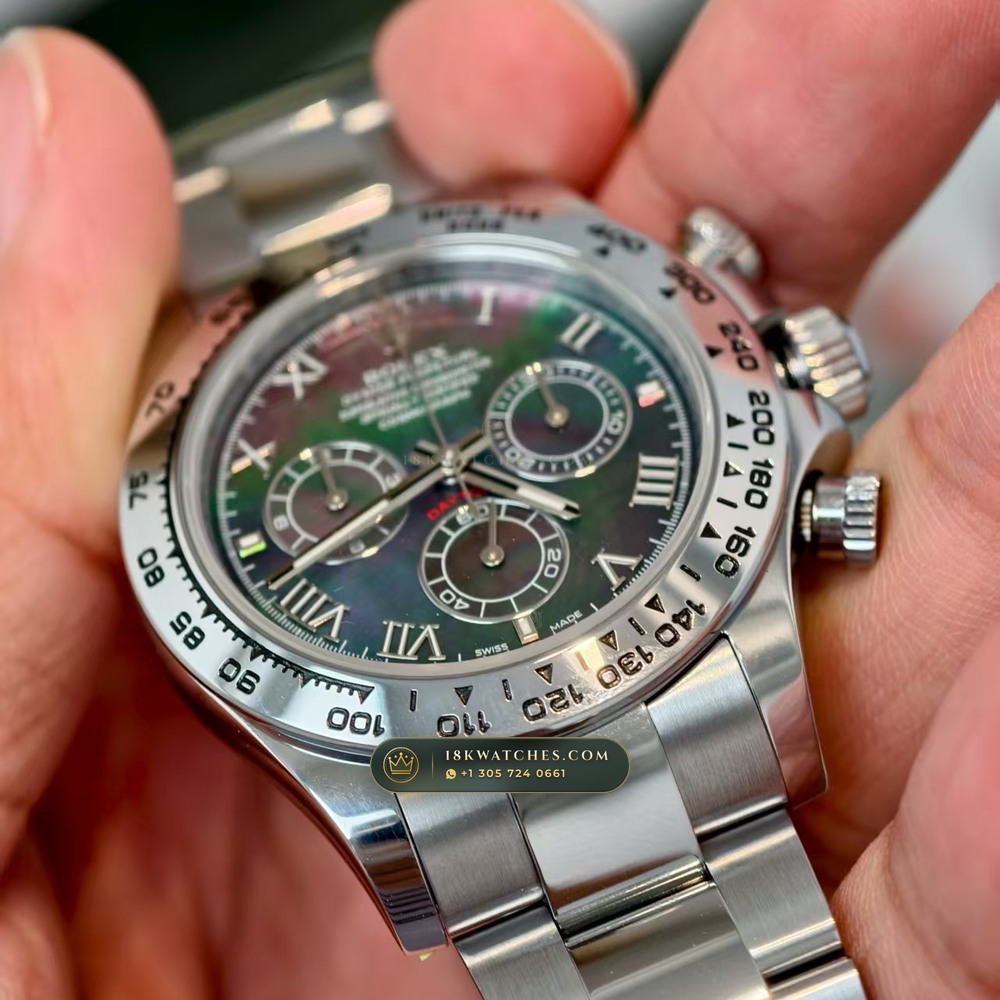 Rolex Cosmograph Daytona Tahitian Mother-of-Pearl Dial 18K White Gold Ref. 126509 — Studio Gallery Plate VII in 18K White Gold Au750 (216.7g Verified Mass, Rolex Manufacture Cal. 4131 - 72h Power Reserve)
