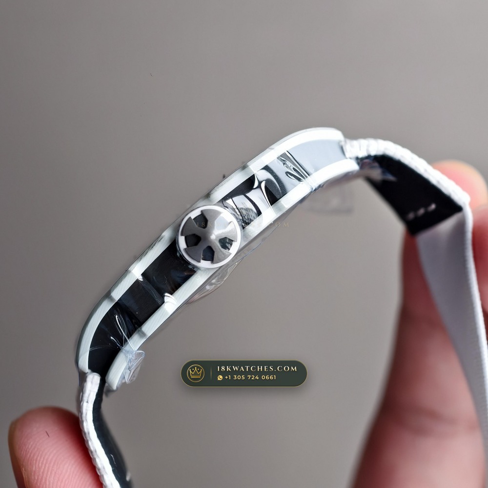 Richard Mille RM 67-02 Automatic Extra-Flat UAE Limited Edition Geneva Atelier Spec — Studio Gallery Plate V in Carbon TPT & Grade 5 Titanium (33.3g Verified Mass, Richard Mille Cal. CRMA7 Skeletonized Titanium)
