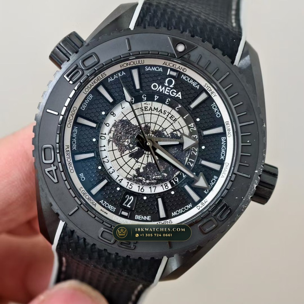 Omega Seamaster Aqua Terra Worldtimer 45.5mm Ref. 215.92.46.22.01.006 — Studio Gallery Plate III in High-Tech Ceramic & Titanium (126.4g Verified Mass, Omega Co-Axial Master Chronometer Cal. 8900)