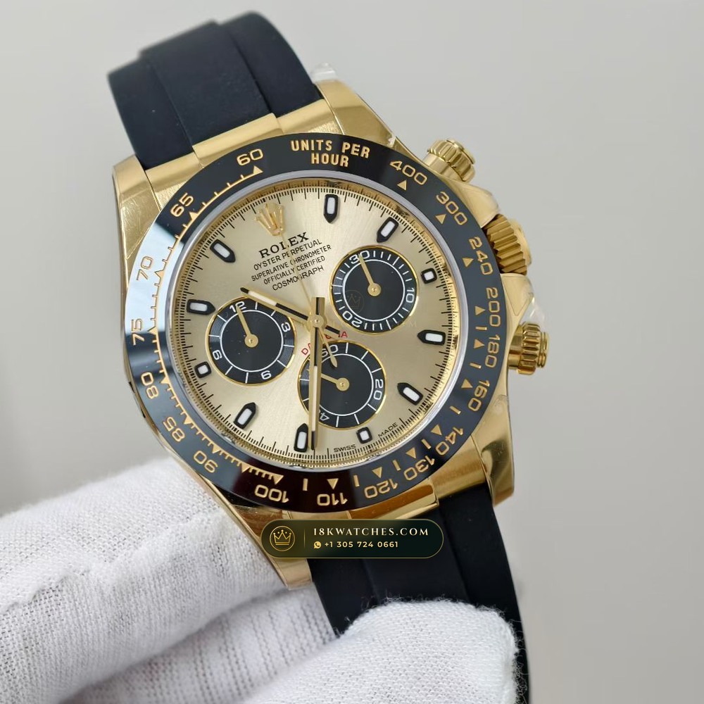 Rolex Cosmograph Daytona 18K Yellow Gold Geneva Atelier Spec Ref. 116518LN — Studio Gallery Plate II in 18K Yellow Gold Au750 (160.7g Verified Mass, Rolex Manufacture Cal. 4130 - 72h Power Reserve)