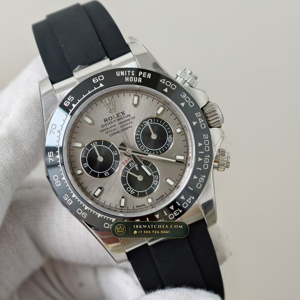 Rolex Cosmograph Daytona 18K White Gold Ref. 116519LN — Studio Gallery Plate II in 18K White Gold Au750 (160.5g Verified Mass, Rolex Manufacture Cal. 4130 - 72h Power Reserve)