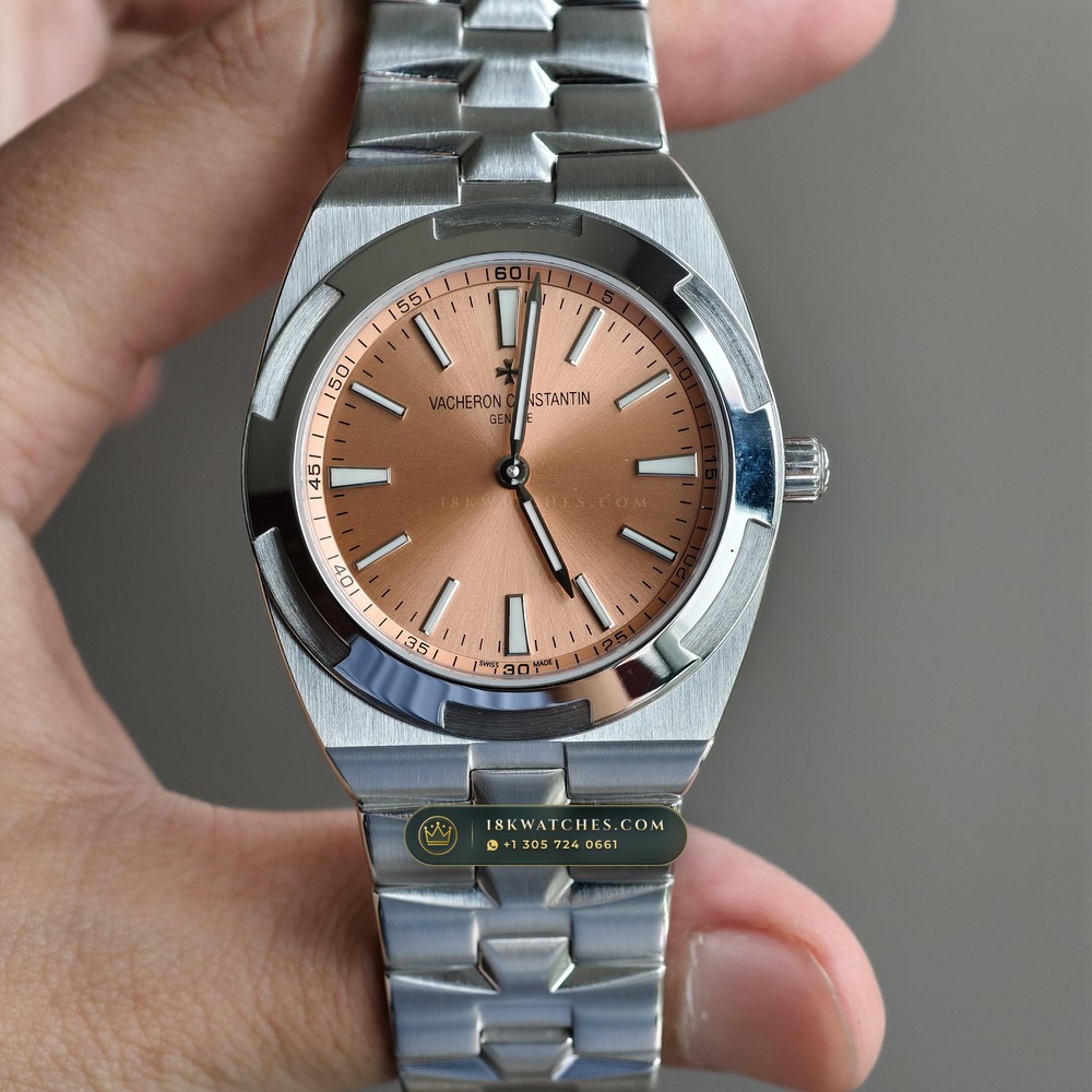 Vacheron Constantin Overseas Self-Winding 41mm 950 Platinum Ref. 2500V/220P-H028