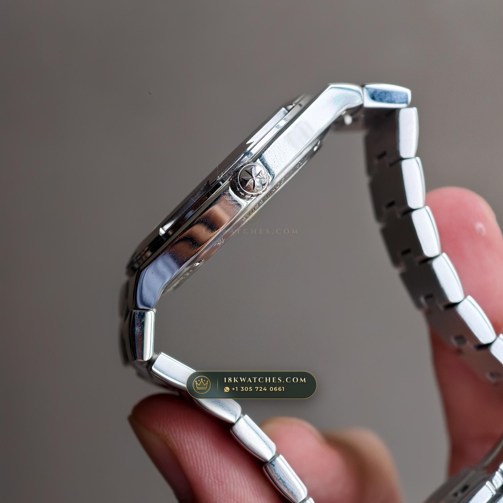 Vacheron Constantin Overseas Self-Winding 41mm 950 Platinum Ref. 2500V/220P-H028 — Studio Gallery Plate V in 950 Platinum Pt950 (241.6g Verified Mass, Vacheron Constantin Cal. 5100 - 22K Gold Maltese Rotor)