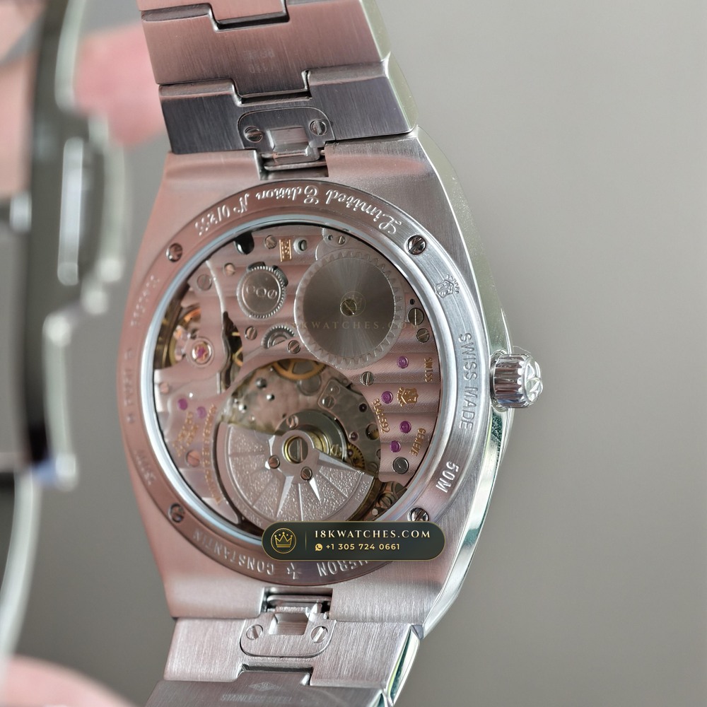 Vacheron Constantin Overseas Self-Winding 41mm 950 Platinum Ref. 2500V/220P-H028 — Studio Gallery Plate VI in 950 Platinum Pt950 (241.6g Verified Mass, Vacheron Constantin Cal. 5100 - 22K Gold Maltese Rotor)