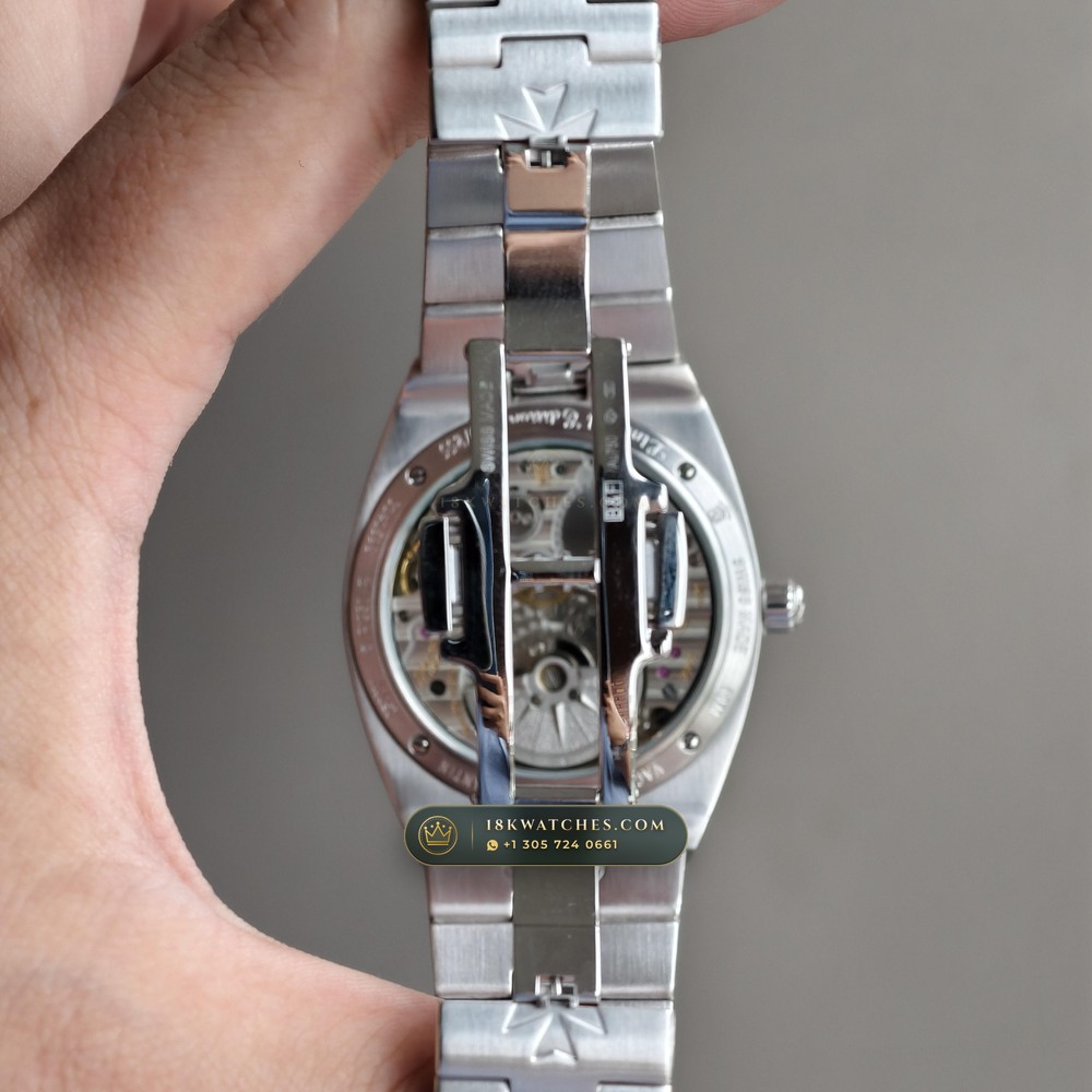 Vacheron Constantin Overseas Self-Winding 41mm 950 Platinum Ref. 2500V/220P-H028 — Studio Gallery Plate IX in 950 Platinum Pt950 (241.6g Verified Mass, Vacheron Constantin Cal. 5100 - 22K Gold Maltese Rotor)