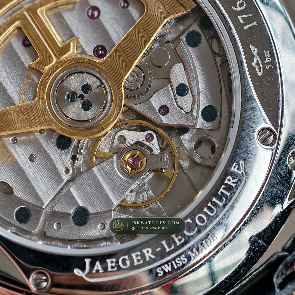Jaeger-LeCoultre Master Ultra Thin Moon 39mm Silver Sunray Dial Ref. Q1368430 — Studio Gallery Plate IX in 904L Stainless Steel Custom Architecture (68.5g Verified Mass, Jaeger-LeCoultre Manufacture Cal. 925 / Cal. 899)