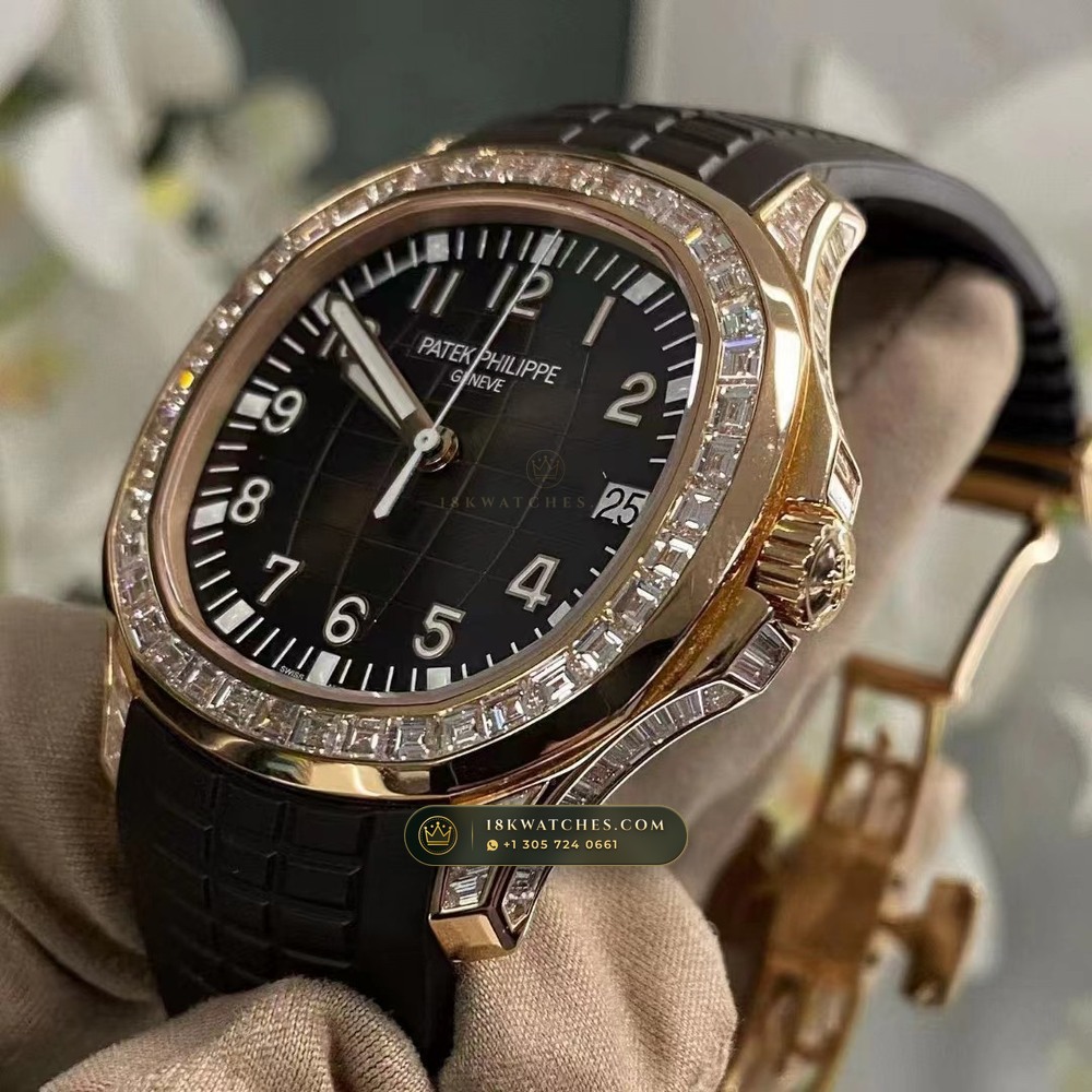 Patek Philippe Aquanaut Extra-Large Self-Winding Diamond-Set Bezel 18K Rose Gold Ref. 5167/300R-010 — Studio Gallery Plate III in 18K Rose Gold Au750 (108.4g Verified Mass, Patek Philippe Cal. 324 S C - 21K Gold Rotor)