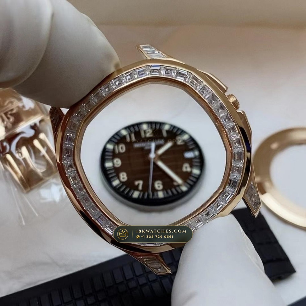Patek Philippe Aquanaut Extra-Large Self-Winding Diamond-Set Bezel 18K Rose Gold Ref. 5167/300R-010 — Studio Gallery Plate VI in 18K Rose Gold Au750 (108.4g Verified Mass, Patek Philippe Cal. 324 S C - 21K Gold Rotor)