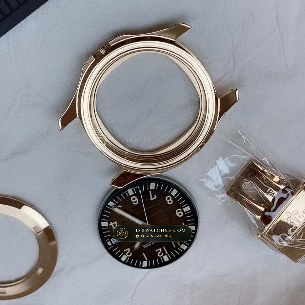 Patek Philippe Aquanaut Extra-Large Self-Winding Diamond-Set Bezel 18K Rose Gold Ref. 5167/300R-010 — Studio Gallery Plate VIII in 18K Rose Gold Au750 (108.4g Verified Mass, Patek Philippe Cal. 324 S C - 21K Gold Rotor)