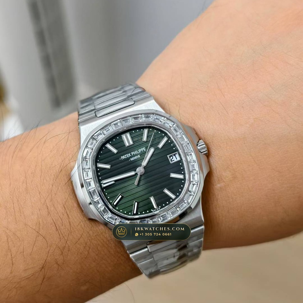 Patek Philippe Nautilus Self-Winding Diamond-Set Bezel Custom SW Dial Free-Sprung Calibre Ref. 5711/1300A-001 — Studio Gallery Plate VIII in 904L Stainless Steel Custom Architecture (118.4g Verified Mass, Patek Philippe Cal. 26-330 S C / Cal. 324 S C - 21K Gold Rotor)