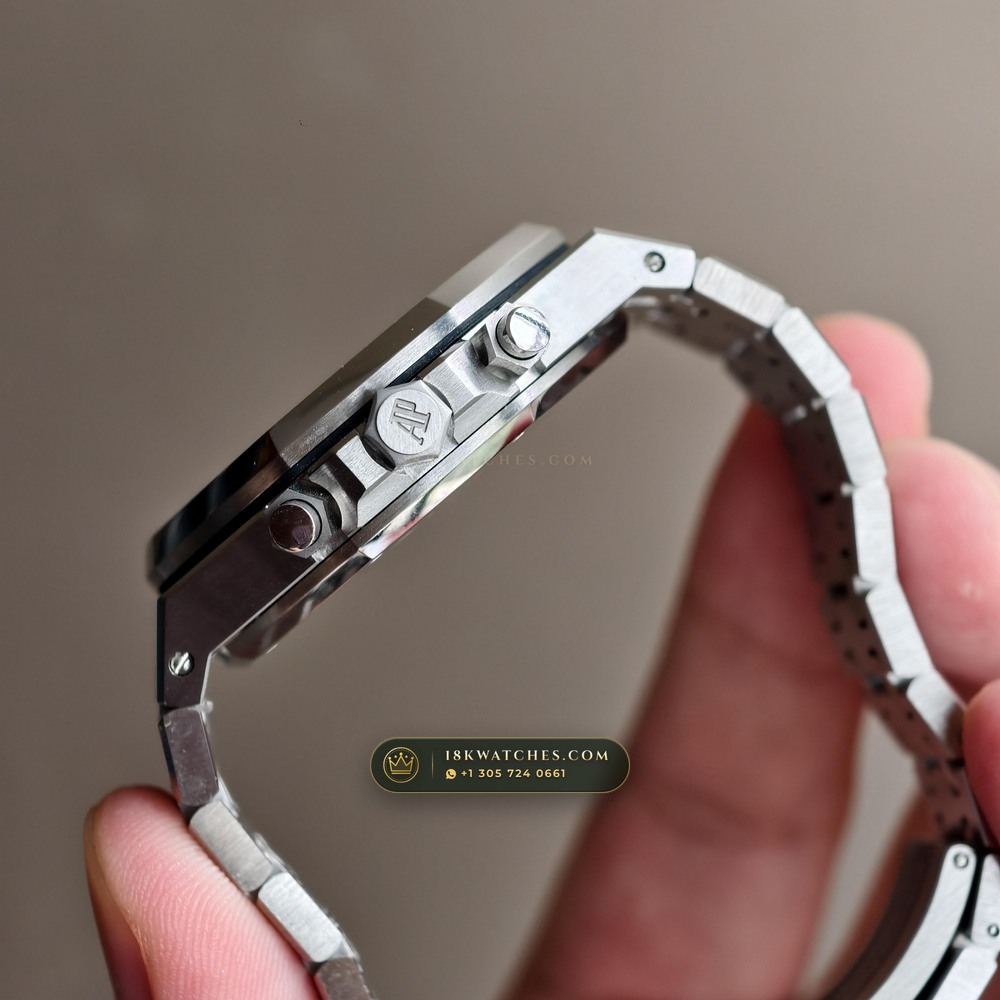 Audemars Piguet Royal Oak Selfwinding Chronograph 38mm Sunburst Rhodium / Slate Grey Dial Ref. 26315ST.OO.1256ST.02 — Studio Gallery Plate V in 904L Stainless Steel Custom Architecture (146.1g Verified Mass, Audemars Piguet Cal. 2385 Column-Wheel Chronograph)