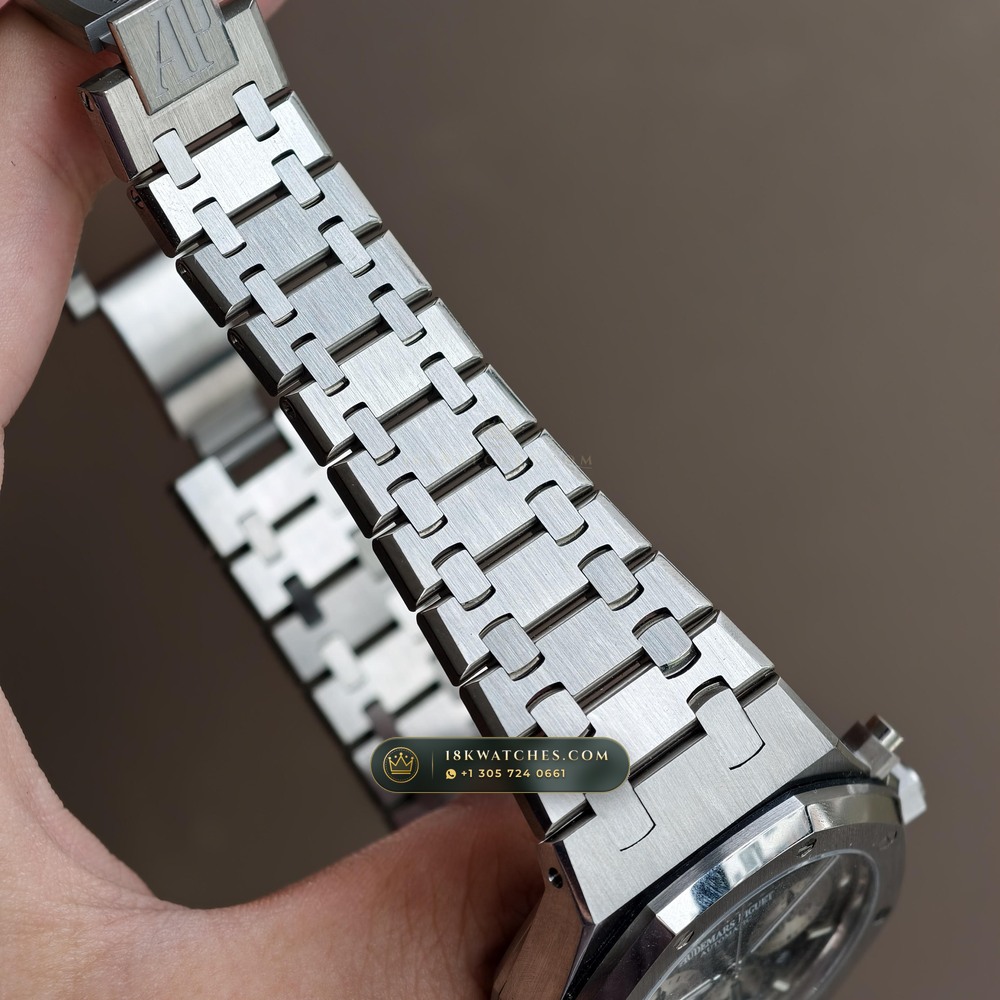 Audemars Piguet Royal Oak Selfwinding Chronograph 38mm Sunburst Rhodium / Slate Grey Dial Ref. 26315ST.OO.1256ST.02 — Studio Gallery Plate VII in 904L Stainless Steel Custom Architecture (146.1g Verified Mass, Audemars Piguet Cal. 2385 Column-Wheel Chronograph)