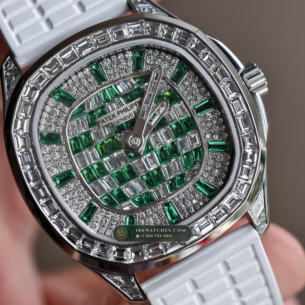 Patek Philippe Aquanaut Luce Haute Joaillerie 18K White Gold Ref. 5062/450G-010 — Studio Gallery Plate V in 18K White Gold Au750 (114.5g Verified Mass, Patek Philippe Cal. 26-330 S C - 21K Gold Rotor)