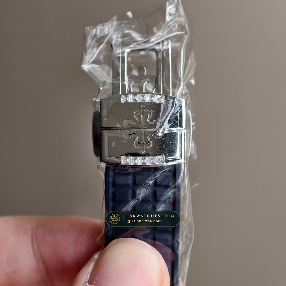 Patek Philippe Aquanaut Luce Haute Joaillerie Diamond-Set Bezel 18K White Gold Ref. 5268/461G-001 — Studio Gallery Plate IX in 18K White Gold Au750 (114.5g Verified Mass, Patek Philippe Cal. 26-330 S C - 21K Gold Rotor)