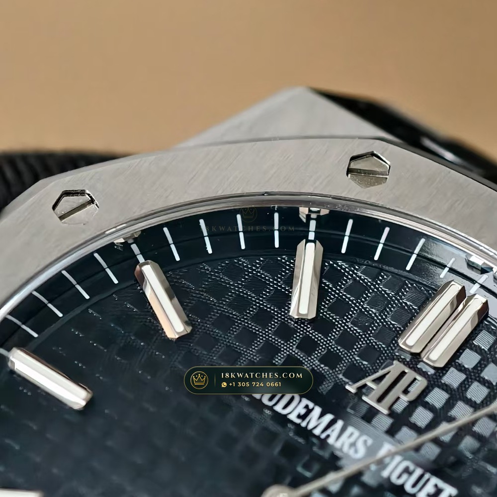 Audemars Piguet Royal Oak Selfwinding 41mm Chronometer Regulated Spec Ref. 15500ST — Studio Gallery Plate IV in 904L Stainless Steel Custom Architecture (166.8g Verified Mass, Audemars Piguet Cal. 4302 - 70h Power Reserve)