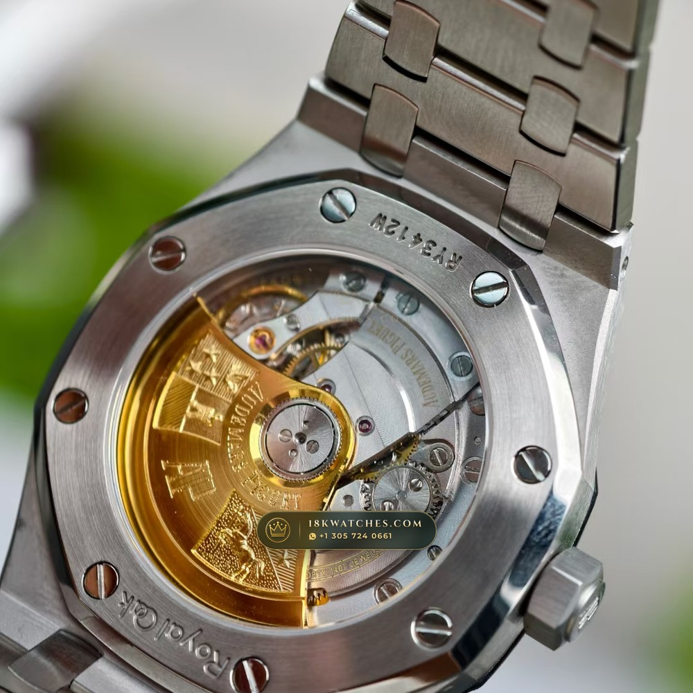 Audemars Piguet Royal Oak Selfwinding 37mm Sapphire Caseback Spec Ref. 15450ST — Studio Gallery Plate V in 904L Stainless Steel Custom Architecture (132.2g Verified Mass, Audemars Piguet Cal. 3120 / Cal. 5900)