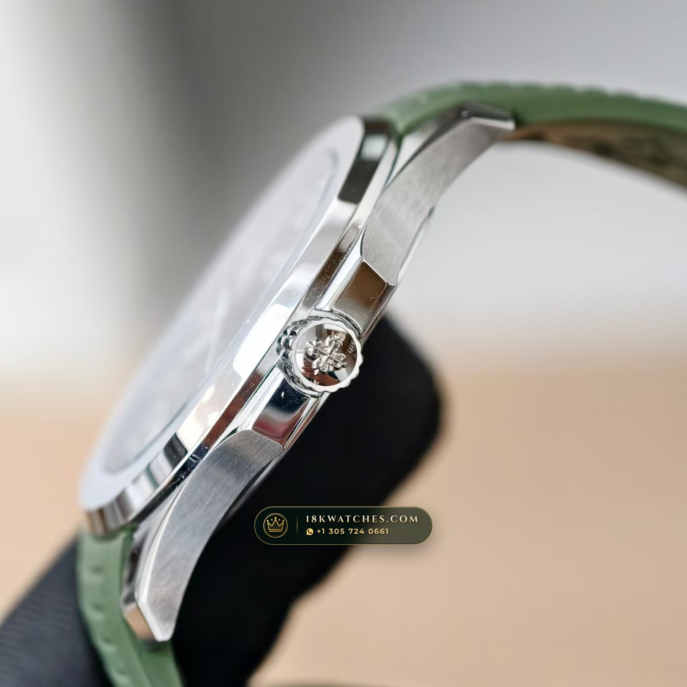 Patek Philippe Aquanaut Jumbo 42.2mm 18K White Gold Zurich Collector Spec Ref. 5168G — Studio Gallery Plate V in 18K White Gold Au750 (120.9g Verified Mass, Patek Philippe Cal. 324 S C - 21K Gold Rotor)