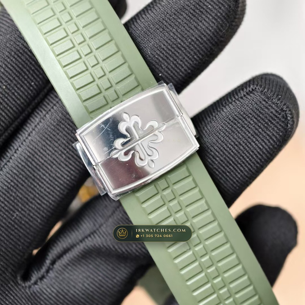 Patek Philippe Aquanaut Jumbo 42.2mm 18K White Gold Zurich Collector Spec Ref. 5168G — Studio Gallery Plate VII in 18K White Gold Au750 (120.9g Verified Mass, Patek Philippe Cal. 324 S C - 21K Gold Rotor)