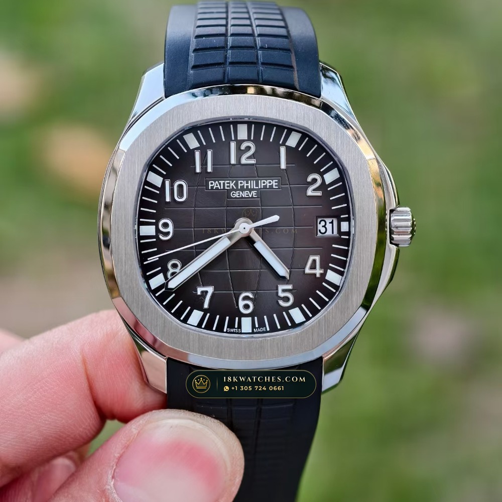 Patek Philippe Aquanaut Extra-Large Self-Winding Master Watchmaker Spec Ref. 5167A