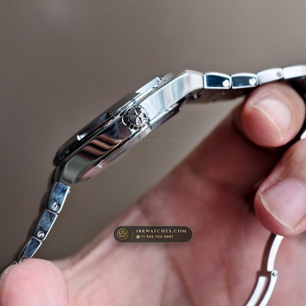 Vacheron Constantin Overseas Self-Winding 41mm Ref. 4500V/110A-B128 — Studio Gallery Plate V in 904L Stainless Steel Custom Architecture (152.1g Verified Mass, Vacheron Constantin Cal. 5100 - 22K Gold Maltese Rotor)