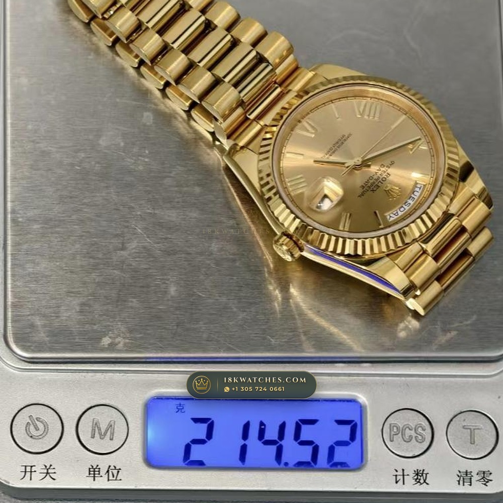 Rolex Day-Date 40 Champagne Sunray Dial 18K Yellow Gold Ref. 228238 — Studio Gallery Plate IX in 18K Yellow Gold Au750 (210.8g Verified Mass, Rolex Manufacture Cal. 3255 - 70h Power Reserve)