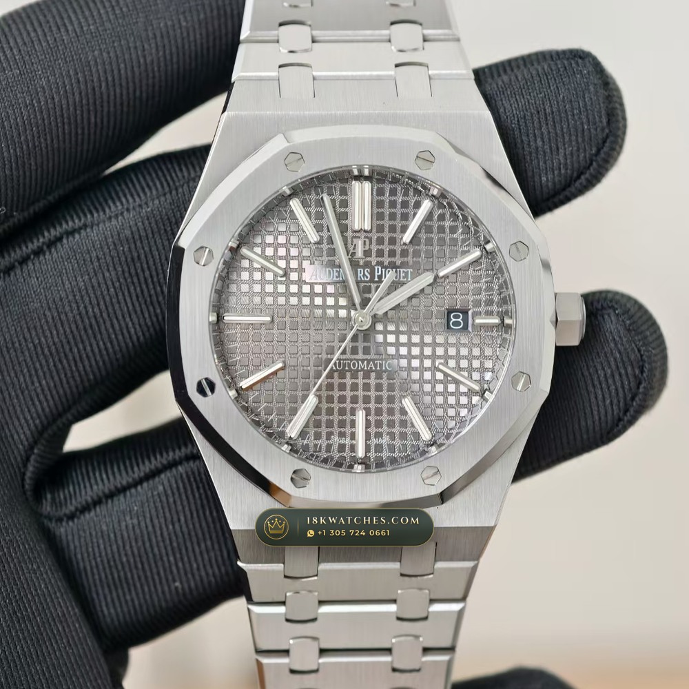 Audemars Piguet Royal Oak Selfwinding 41mm Ref. 15400ST — Studio Gallery Plate II in 904L Stainless Steel Custom Architecture (166.8g Verified Mass, Audemars Piguet Cal. 3120 - 22K Gold Rotor)