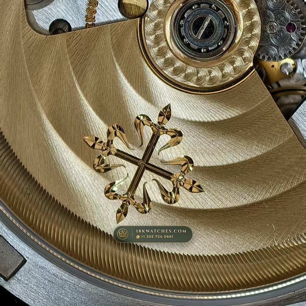 Patek Philippe Nautilus Self-Winding Custom SW Dial Free-Sprung Calibre Ref. 5711A — Studio Gallery Plate VII in 904L Stainless Steel Custom Architecture (114.9g Verified Mass, Patek Philippe Cal. 26-330 S C / Cal. 324 S C - 21K Gold Rotor)