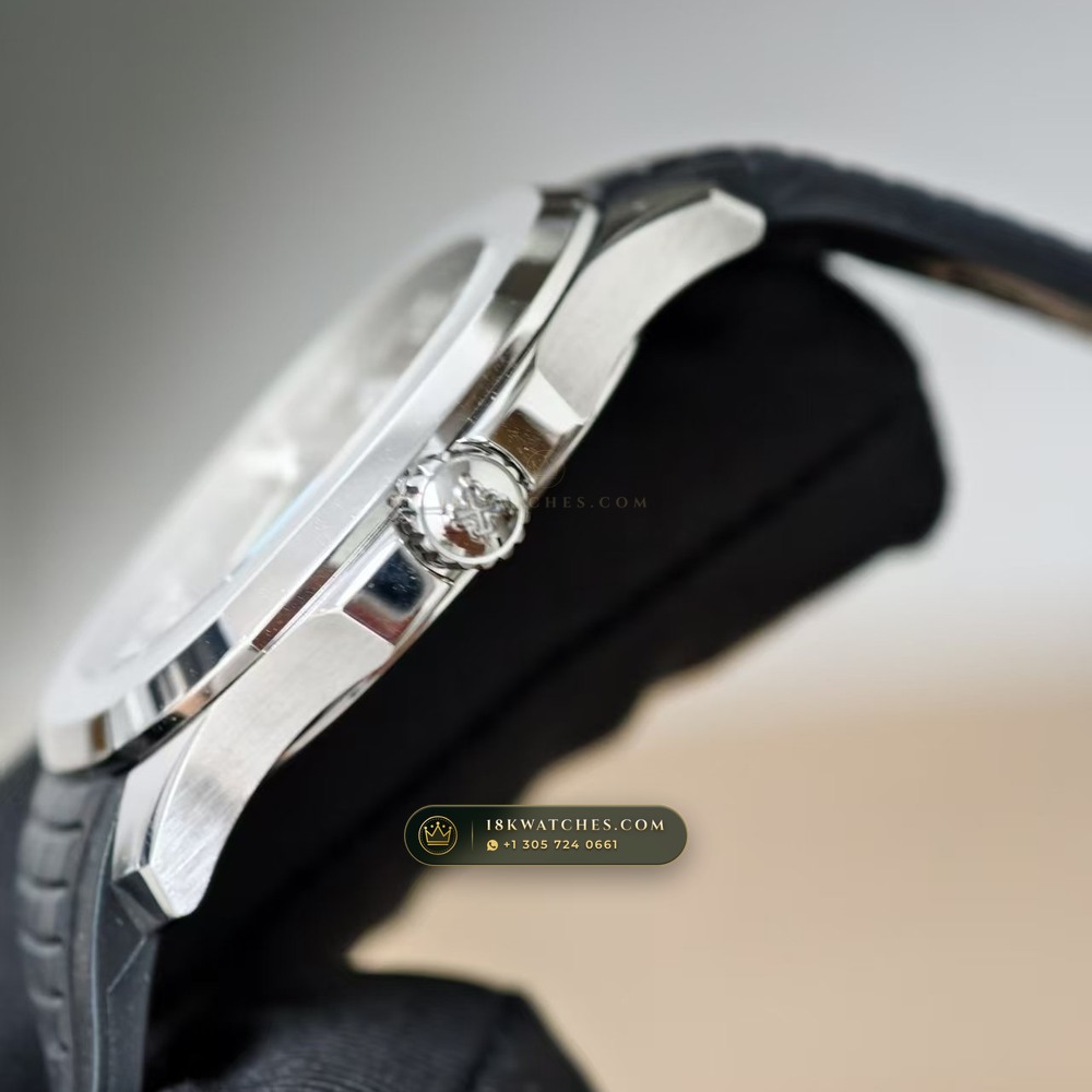 Patek Philippe Aquanaut Extra-Large Self-Winding Monte-Carlo Showroom Spec Ref. 5167A — Studio Gallery Plate IV in 904L Stainless Steel Custom Architecture (79.2g Verified Mass, Patek Philippe Cal. 324 S C - 21K Gold Rotor)