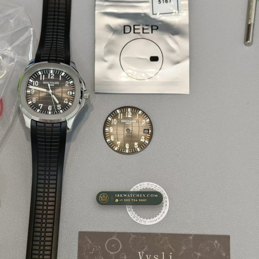 Patek Philippe Aquanaut Extra-Large Self-Winding Monte-Carlo Showroom Spec Ref. 5167A — Studio Gallery Plate VIII in 904L Stainless Steel Custom Architecture (79.2g Verified Mass, Patek Philippe Cal. 324 S C - 21K Gold Rotor)