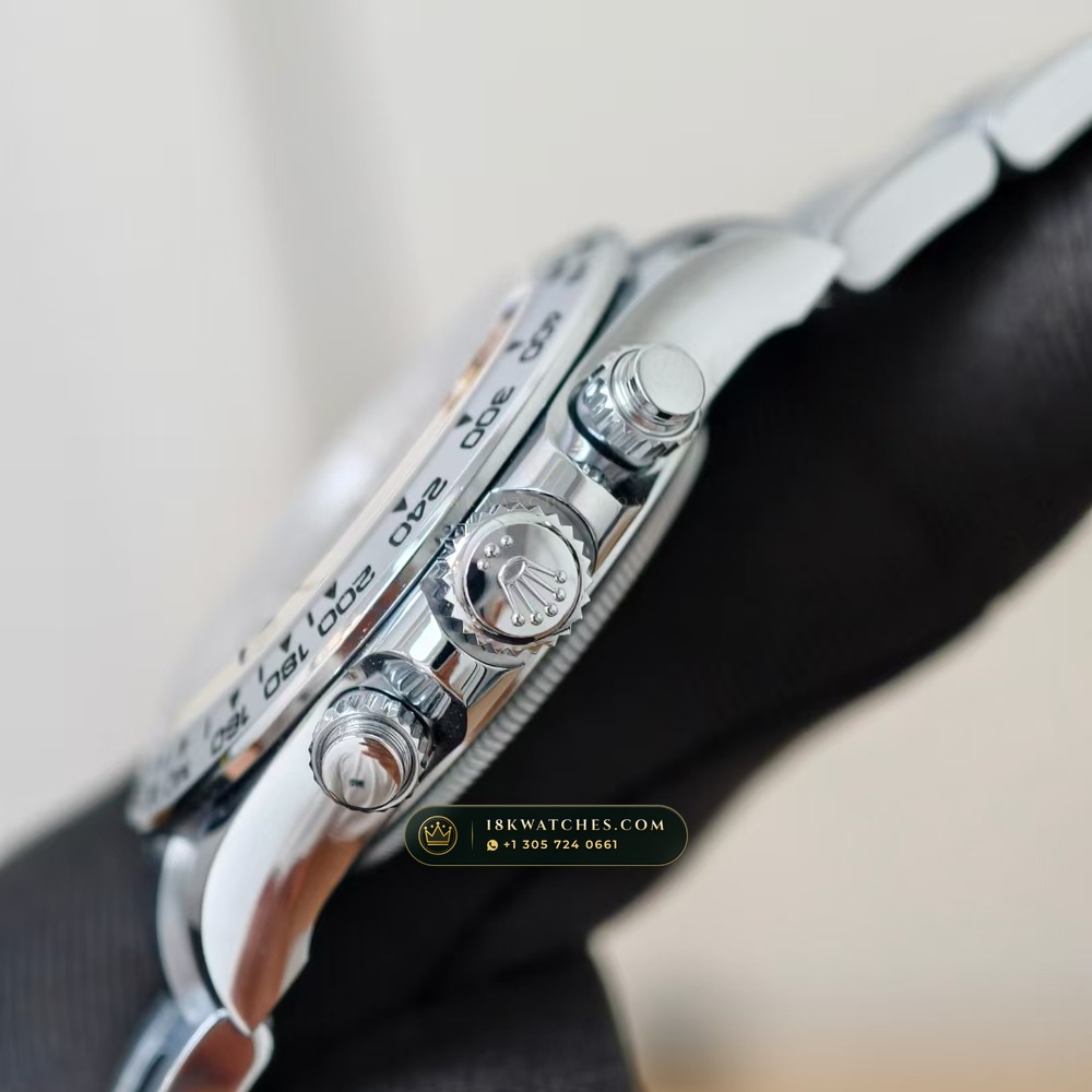 Rolex Cosmograph Daytona 18K White Gold Ref. 116509 — Studio Gallery Plate IV in 18K White Gold Au750 (216.8g Verified Mass, Rolex Manufacture Cal. 4130 - 72h Power Reserve)