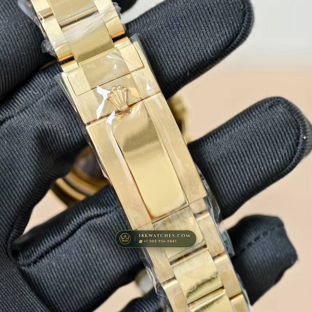 Rolex Cosmograph Daytona Le Mans 100th Anniversary 18K Yellow Gold Ref. 126528LN — Studio Gallery Plate V in 18K Yellow Gold Au750 (216.9g Verified Mass, Rolex Manufacture Cal. 4132 - 24h Le Mans)