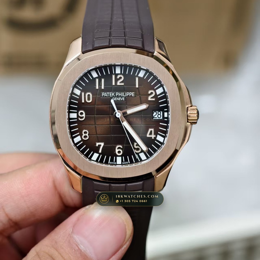 Patek Philippe Aquanaut Extra-Large Self-Winding 18K Rose Gold Monte-Carlo Showroom Spec Ref. 5167R