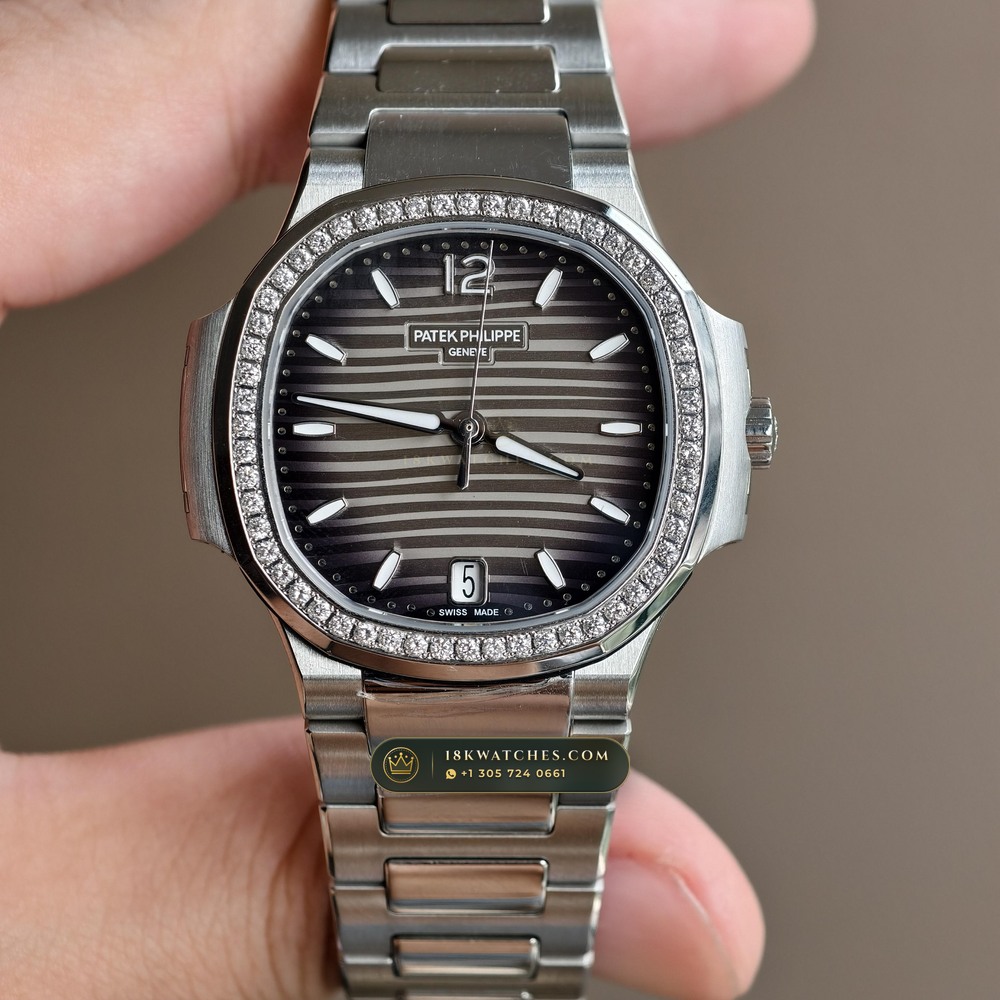 Patek Philippe Nautilus Ladies Automatic Diamond-Set Bezel Ref. 7118/1200A-011