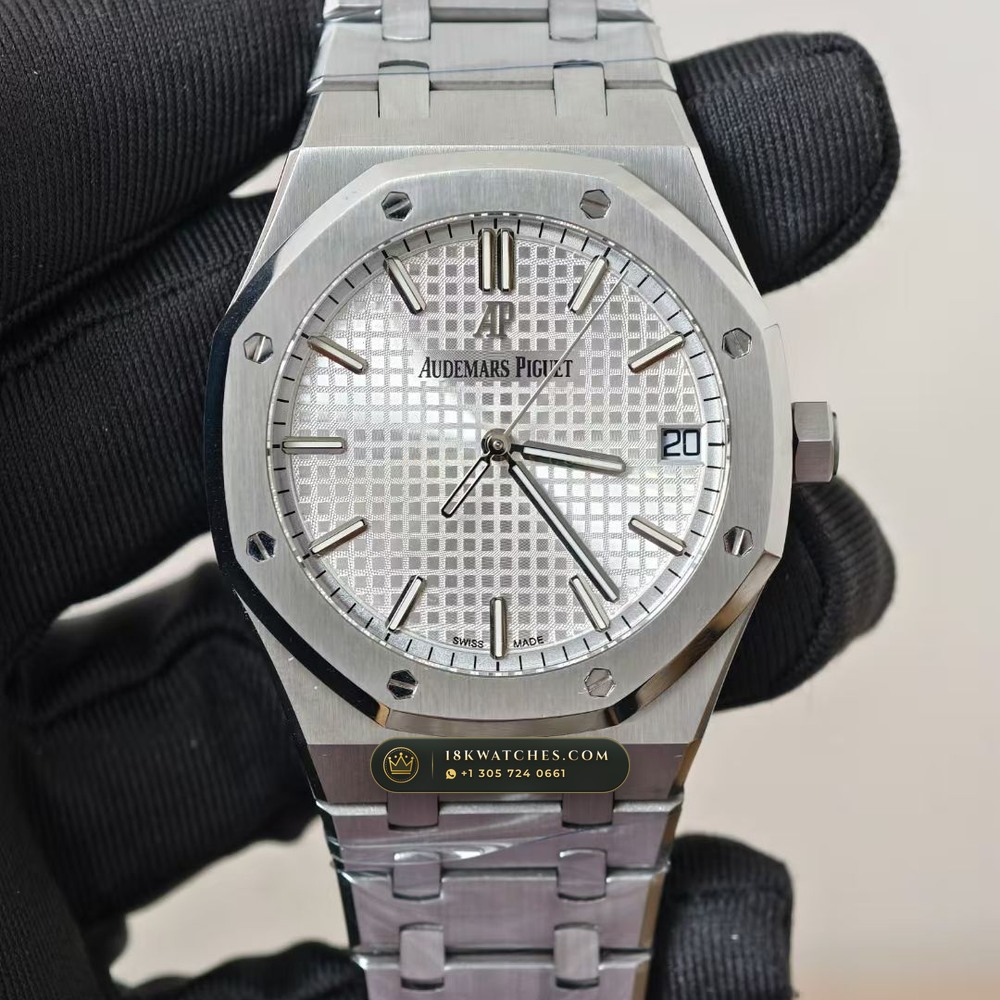 Audemars Piguet Royal Oak Selfwinding 41mm Hand-Chamfered Bevel Spec Ref. 15500ST — Studio Gallery Plate IV in 904L Stainless Steel Custom Architecture (166.6g Verified Mass, Audemars Piguet Cal. 4302 - 70h Power Reserve)