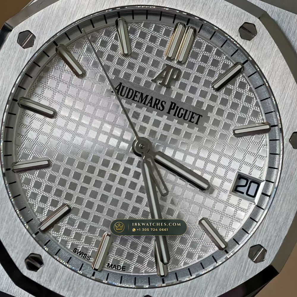 Audemars Piguet Royal Oak Selfwinding 41mm Hand-Chamfered Bevel Spec Ref. 15500ST — Studio Gallery Plate VI in 904L Stainless Steel Custom Architecture (166.6g Verified Mass, Audemars Piguet Cal. 4302 - 70h Power Reserve)
