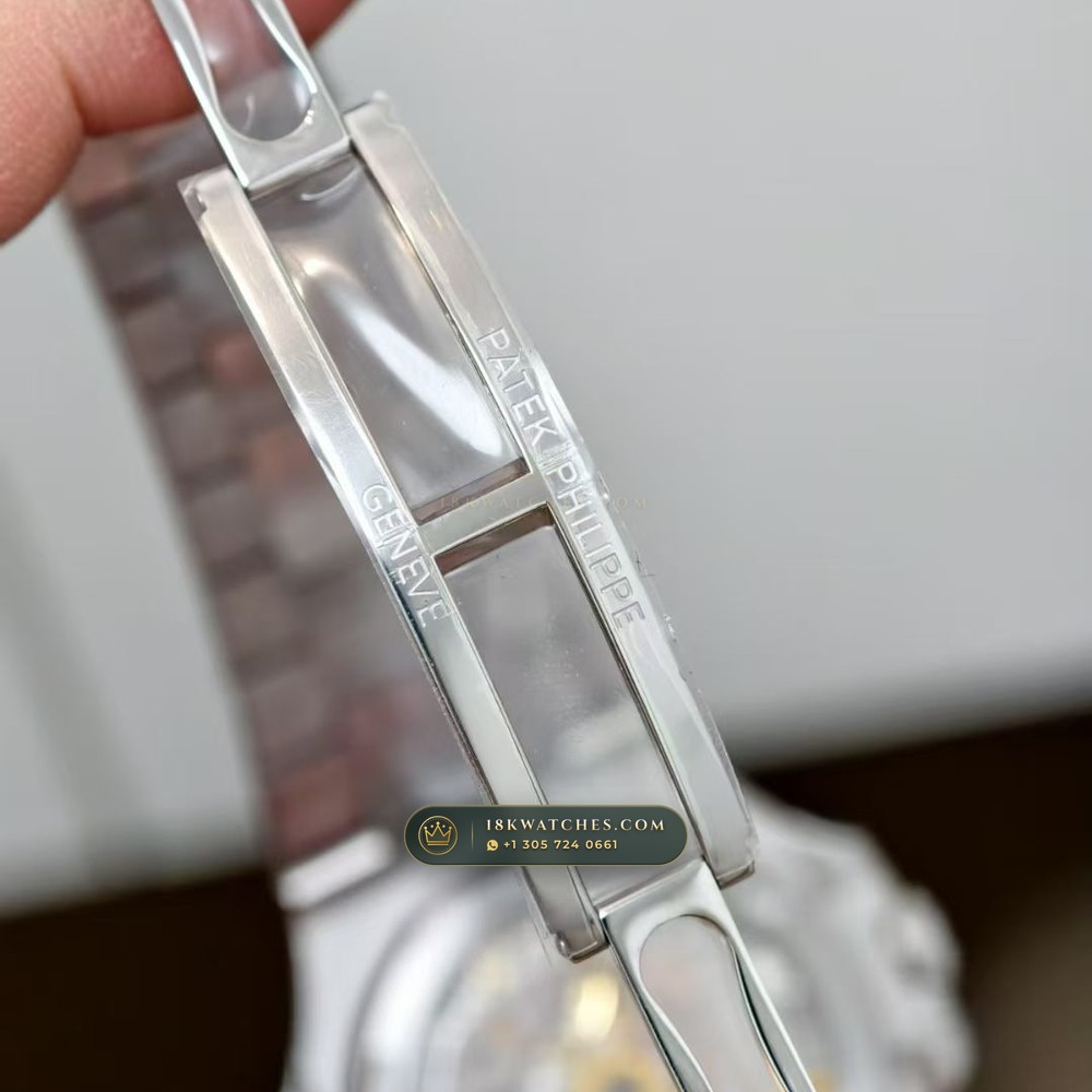 Patek Philippe Nautilus Self-Winding Monte-Carlo Showroom Spec Ref. 5711A — Studio Gallery Plate V in 904L Stainless Steel Custom Architecture (115.0g Verified Mass, Patek Philippe Cal. 26-330 S C / Cal. 324 S C - 21K Gold Rotor)