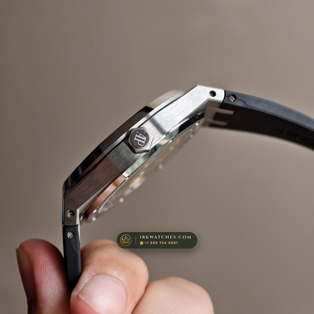 Audemars Piguet Royal Oak Selfwinding 41mm Ref. 15500ST — Studio Gallery Plate VI in 904L Stainless Steel Custom Architecture (166.2g Verified Mass, Audemars Piguet Cal. 4302 - 70h Power Reserve)