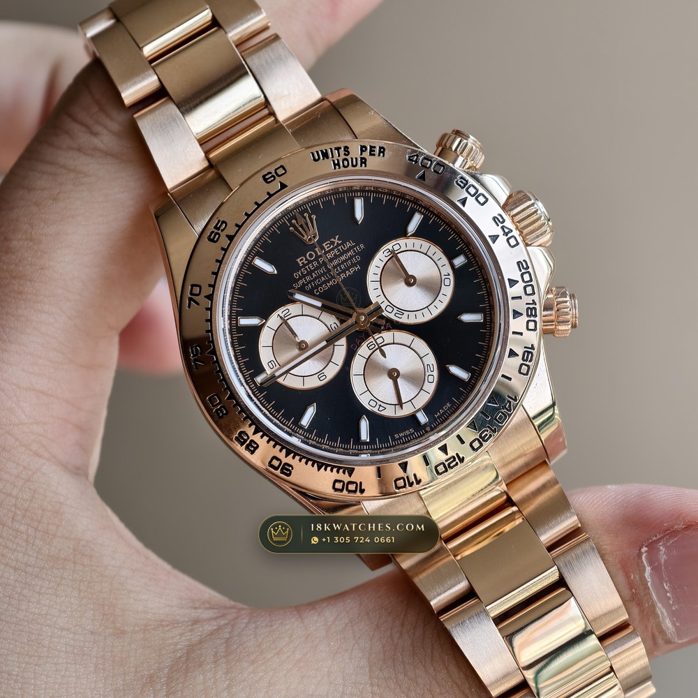 Rolex Cosmograph Daytona 18K Everose Gold Ref. 126505 — Studio Gallery Plate II in 18K Rose Gold Au750 (216.8g Verified Mass, Rolex Manufacture Cal. 4131 - 72h Power Reserve)