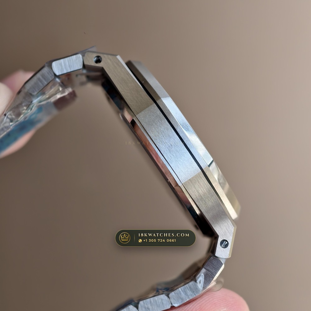 Audemars Piguet Royal Oak Double Balance Wheel Openworked 41mm Salmon Dial Ref. 15407ST.OO.1220ST.02 — Studio Gallery Plate X in 904L Stainless Steel Custom Architecture (162.1g Verified Mass, Audemars Piguet Cal. 3132 Dual-Balance Openworked)