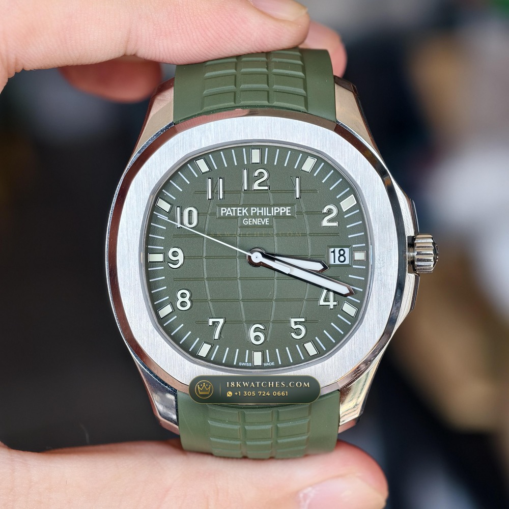 Patek Philippe Aquanaut Jumbo 42.2mm 18K White Gold Ref. 5168G