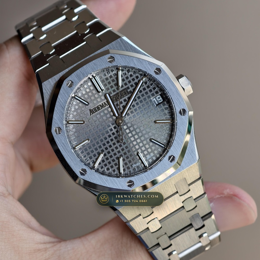 Audemars Piguet Royal Oak Selfwinding 41mm Custom Tapestry Dial Deep Crystal Optics Ref. 15510ST — Studio Gallery Plate II in 904L Stainless Steel Custom Architecture (166.4g Verified Mass, Audemars Piguet Cal. 4302 - 70h Power Reserve)