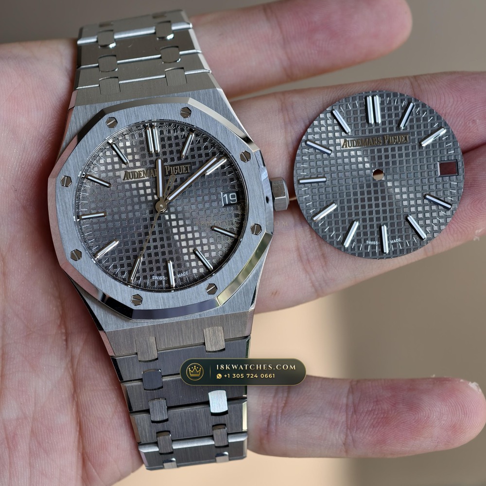 Audemars Piguet Royal Oak Selfwinding 41mm Custom Tapestry Dial Deep Crystal Optics Ref. 15510ST — Studio Gallery Plate IV in 904L Stainless Steel Custom Architecture (166.4g Verified Mass, Audemars Piguet Cal. 4302 - 70h Power Reserve)